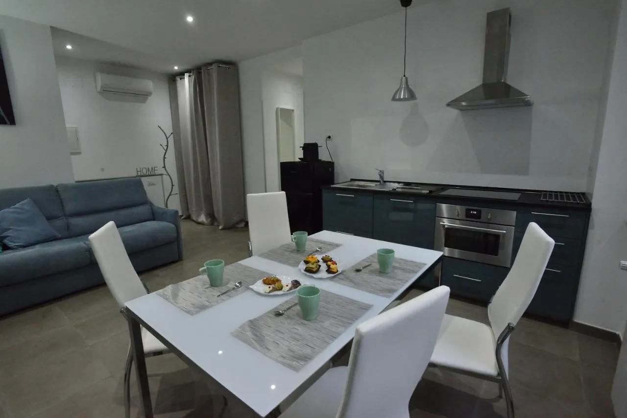 Roma Deluxe Apartment Near Metro Cipro/Musei Vaticani Italy